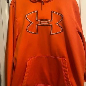 Men’s medium hoodie under Armour